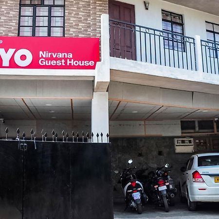 Oyo 18759 Nirvana Guest House Shillong Eksteriør billede