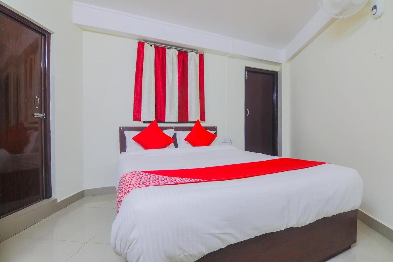 Oyo 18759 Nirvana Guest House Shillong Eksteriør billede